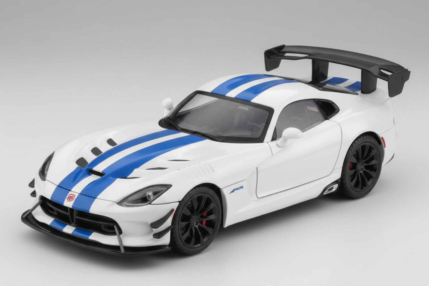 Dodge Viper ACR 1/24