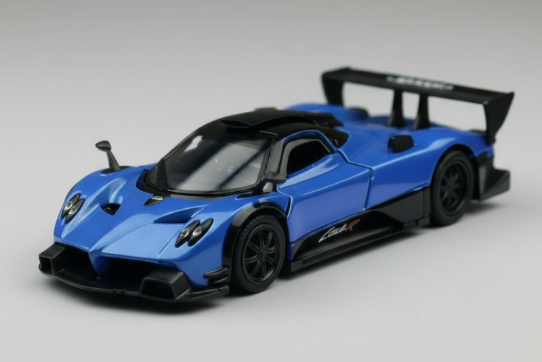 pagani zonda r model car
