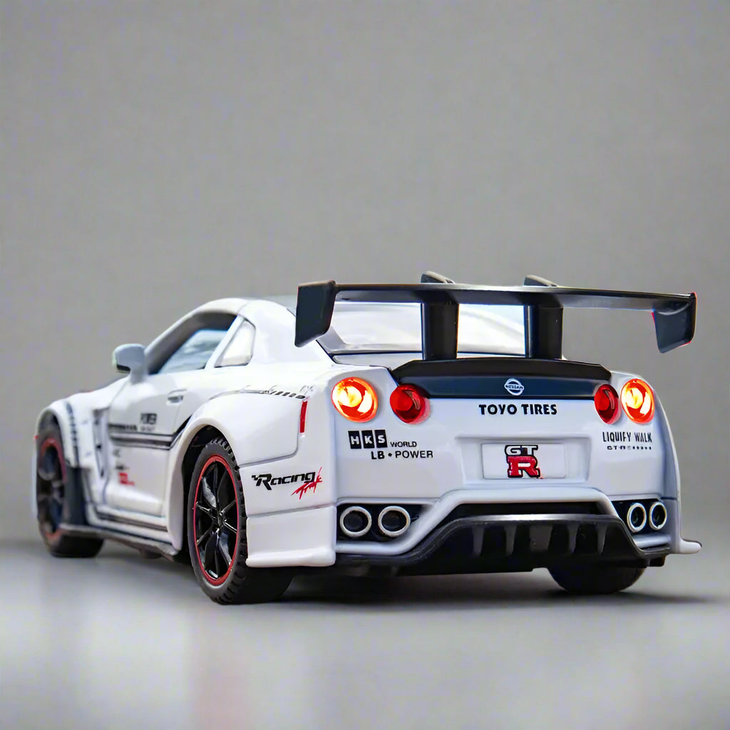 Nissan R35 GTR LBWK