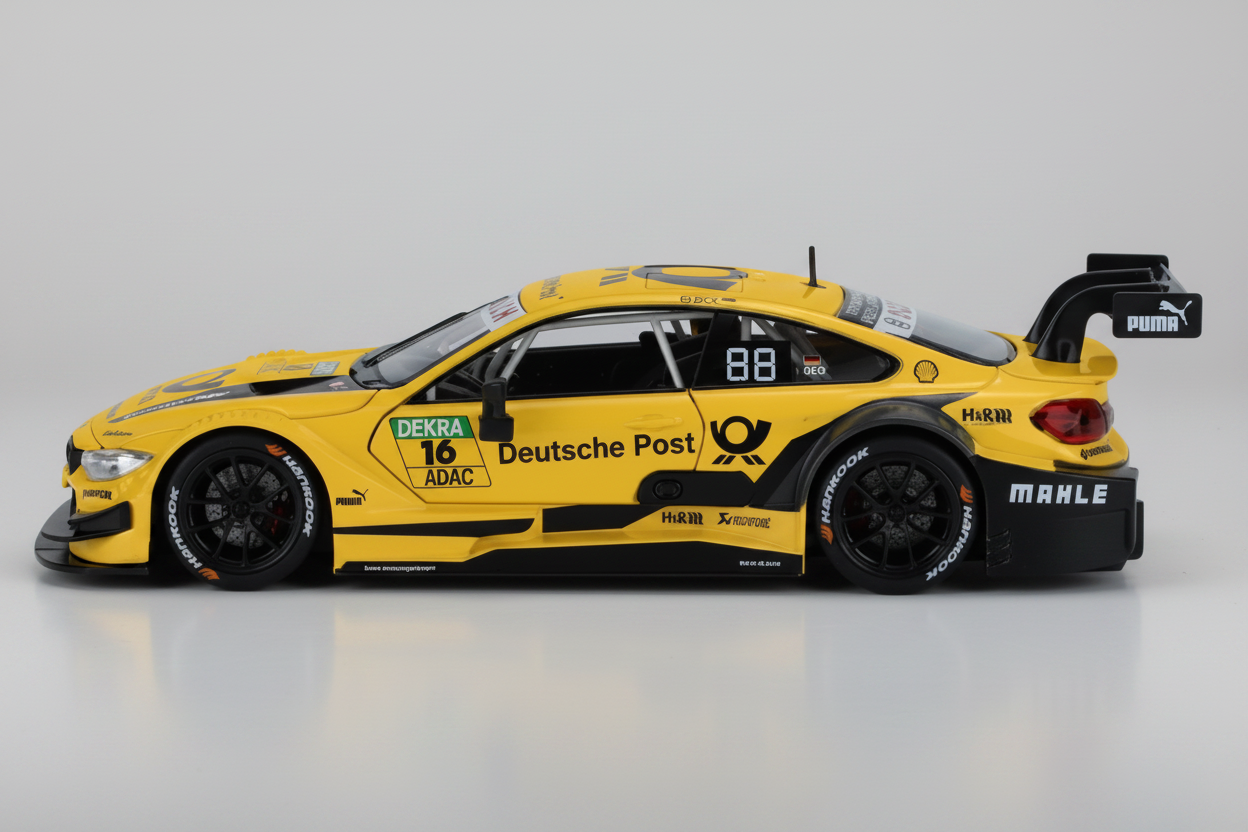 BMW F82 M4 DTM 1/24