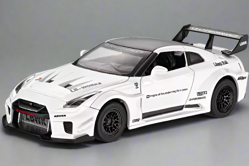 Nissan R35 GTR LBWK Silhouette