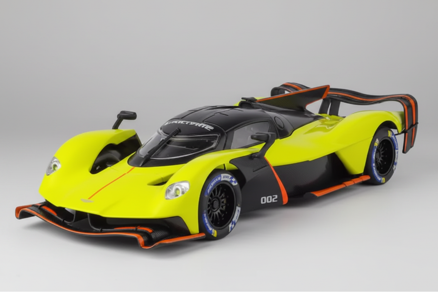 Aston Martin Valkyrie AMR Pro 1/24