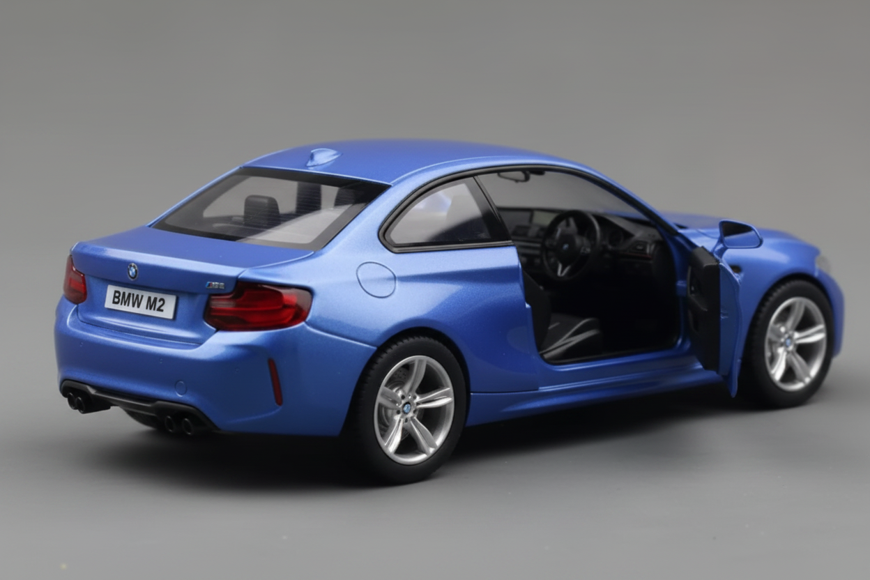 BMW M2 1/36