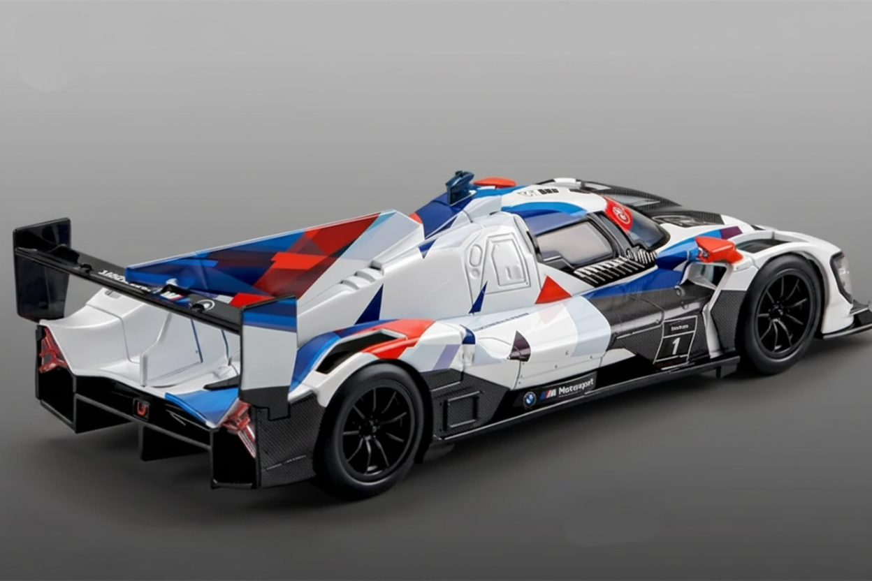 BMW M Hybrid V8 1/24