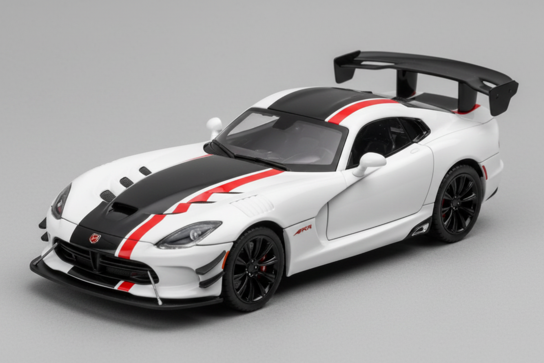 Dodge Viper ACR 1/24