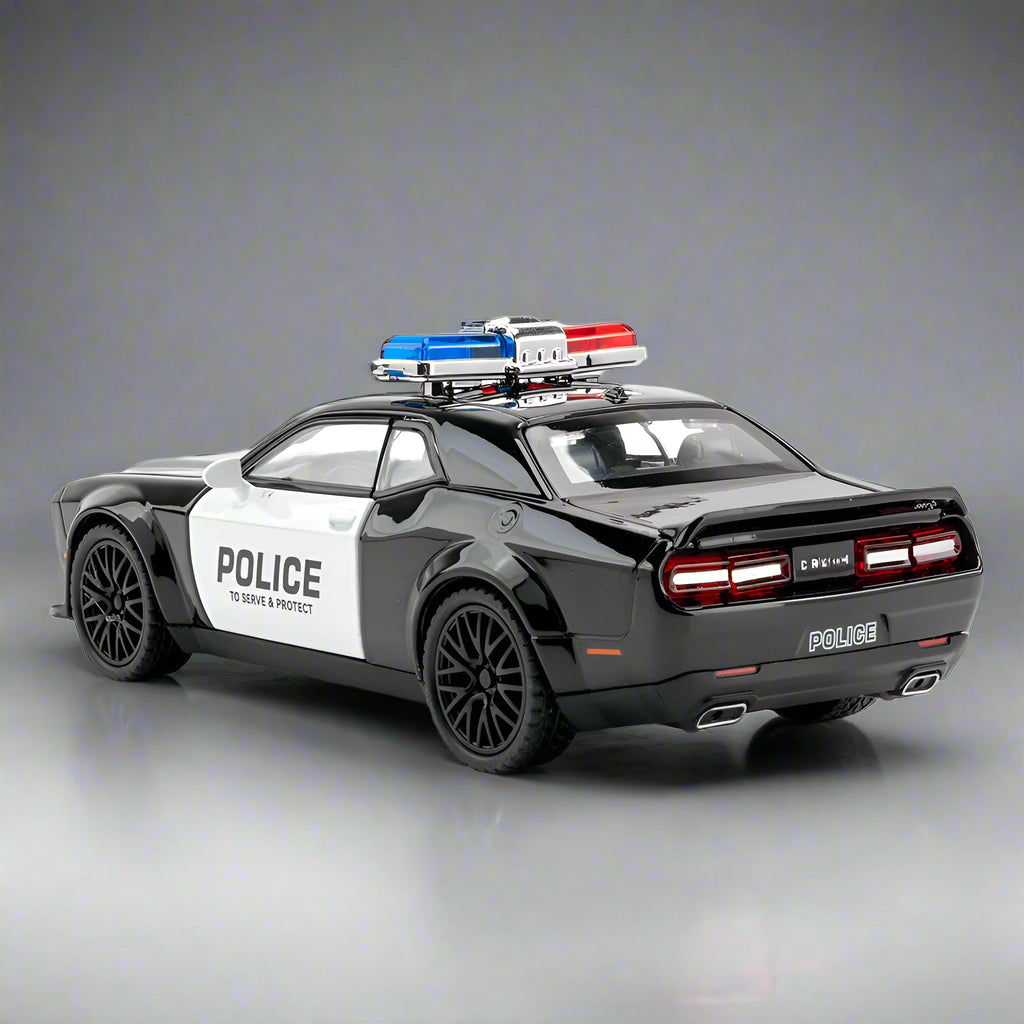 Dodge Challenger SRT Police