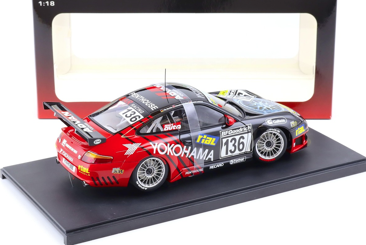 Porsche 911 996 GT3 RSR ADVAN Yokohama - AUTOart 1/18