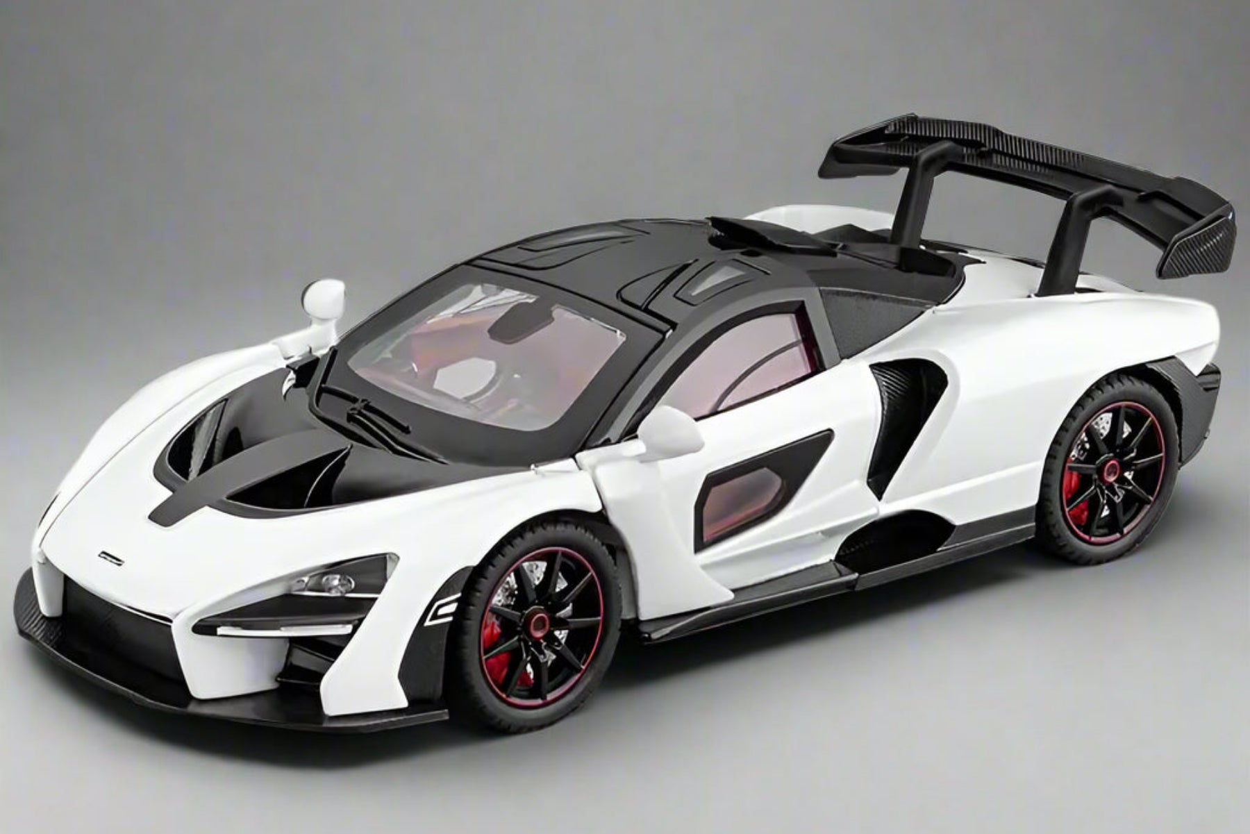 McLaren Senna 1/24