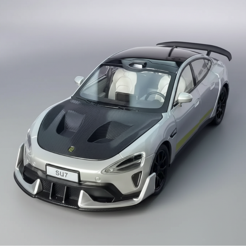 Xiaomi SU7 Ultra 1/24