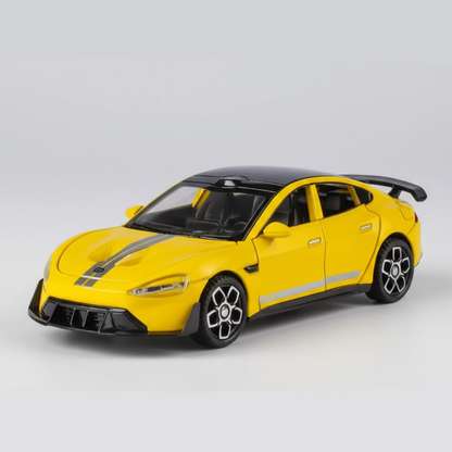 Xiaomi SU7 Ultra 1/32