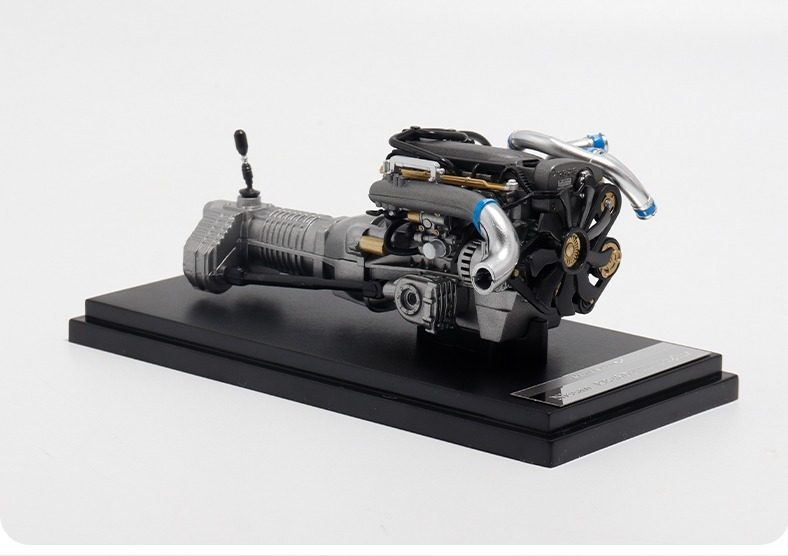 Nissan R34 GTR RB26 Engine 1/18